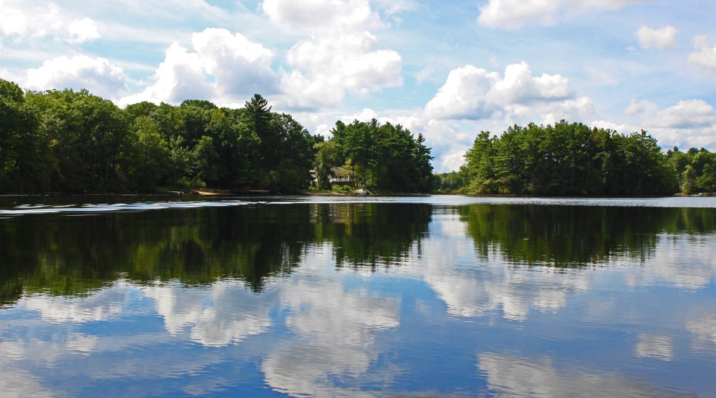 Weekly Photo Challenge:&nbsp;Mirror